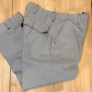 BC Clothing Capris/Small
